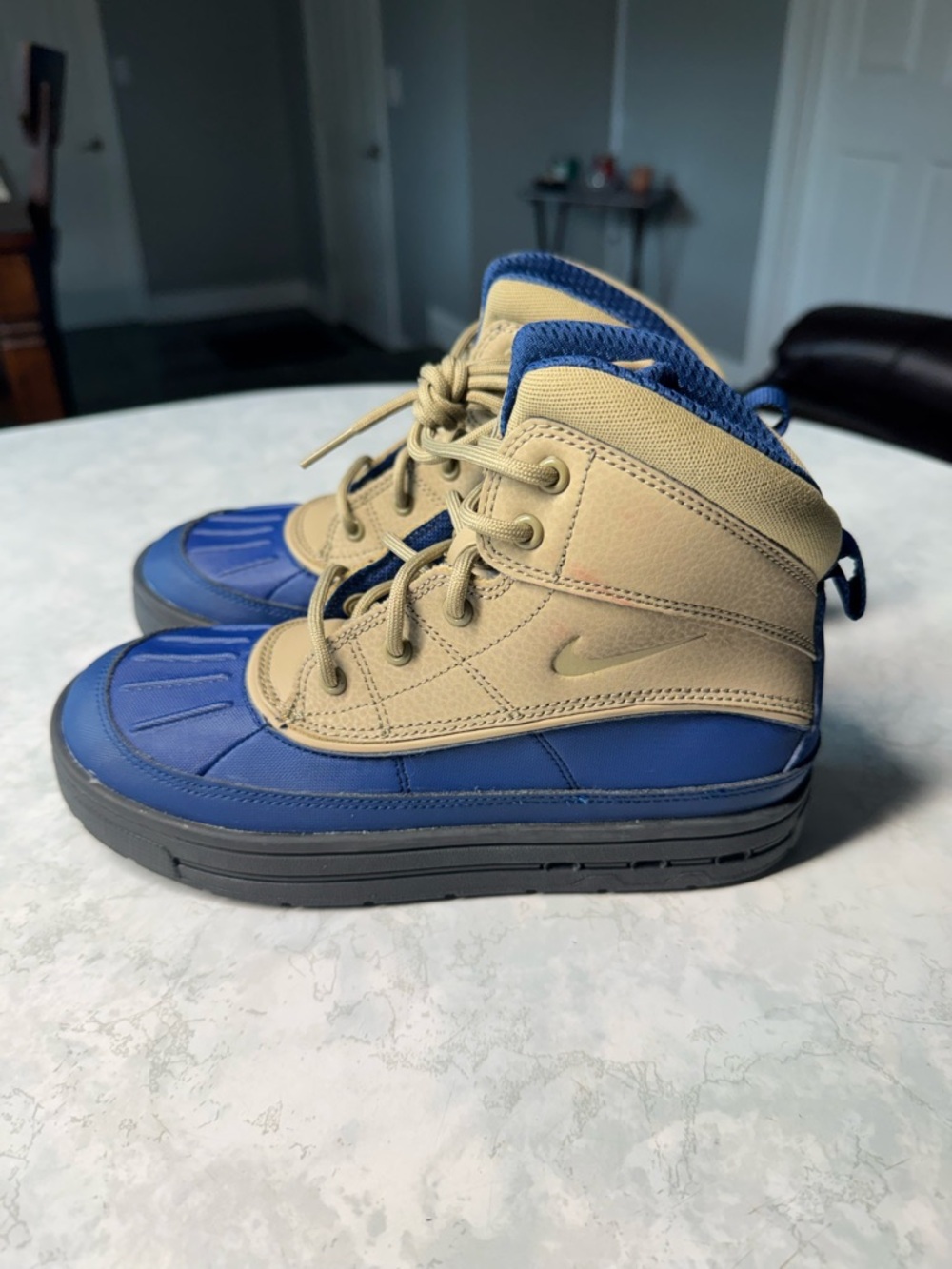 SOLD
Nike Woodside 2 High (PS) "Coastal Blue/Khaki" (SKU 524873-403)